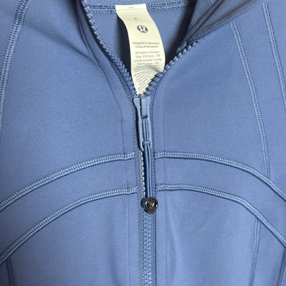 Lululemon Define Jacket - Picture 6 of 6